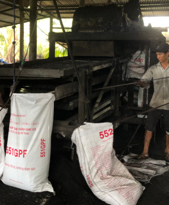 coconut shell charcoal4